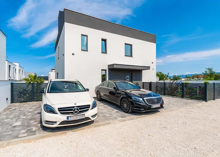 Stunning In Privlaka Ferienhaus *