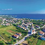Σπίτι διακοπών Stunning In Privlaka