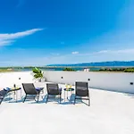 Stunning In Privlaka Ζαντάρ