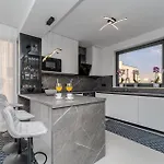 Σπίτι διακοπών Stunning In Privlaka Ζαντάρ