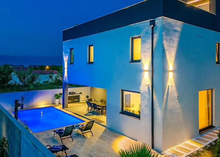 Stunning In Privlaka بيت للعطل *